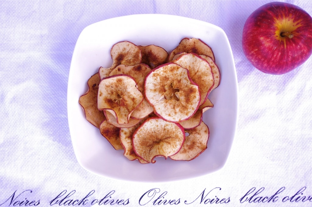 Perfectly Thin Fruit Is Key for Cinnamon-Apple Chips - Food & Nutrition  Magazine