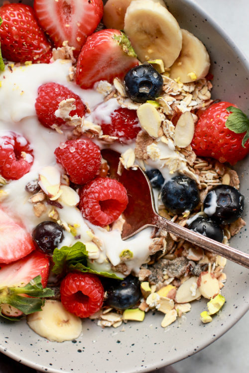 Simple & Healthy Breakfast Muesli | Nutrition in the Kitch