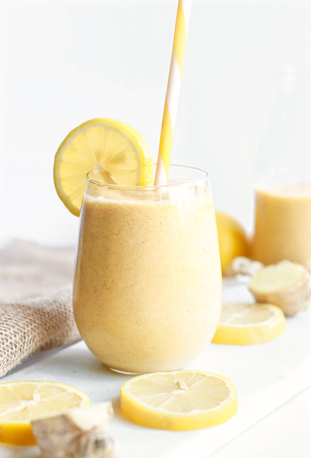 Fresh Lemon Ginger Detoxifying Smoothie | Nutrition in the Kitch