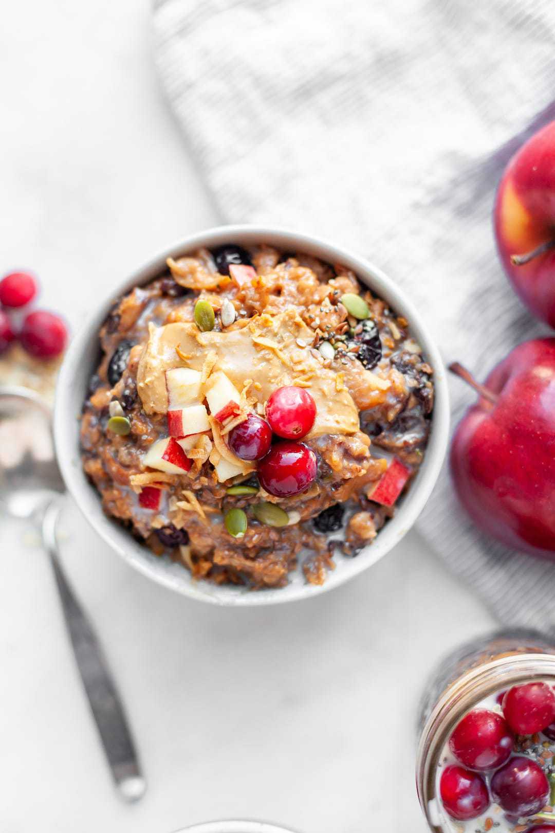 Easy Overnight Crockpot Oatmeal with Apples & Cranberry | Nutrition in
