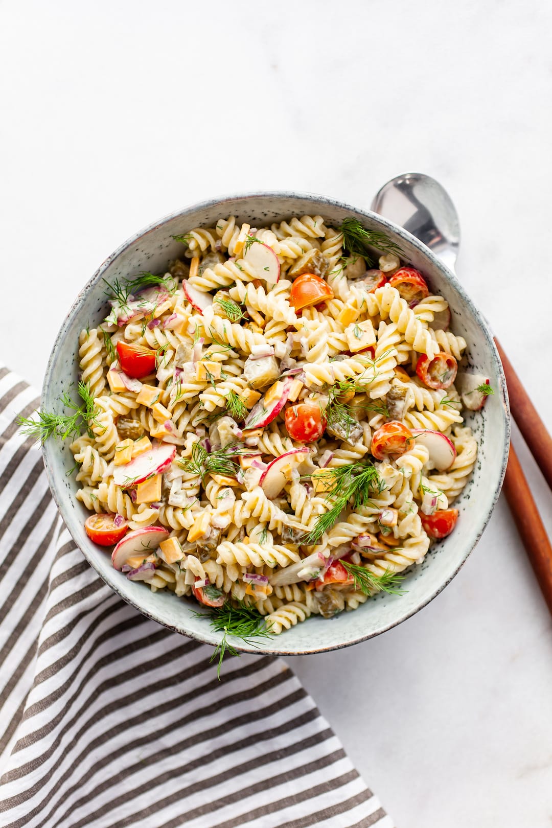 Healthy Dill Pickle Pasta Salad | Nutrition in the Kitch